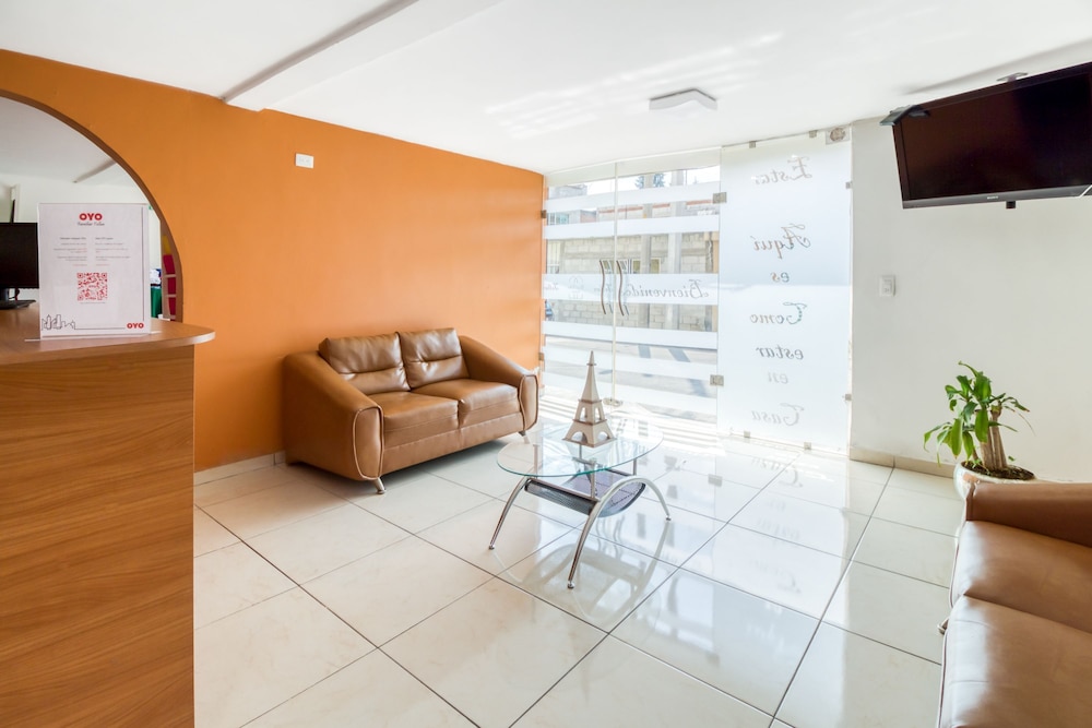 OYO Hotel Familiar Tollan 8/38