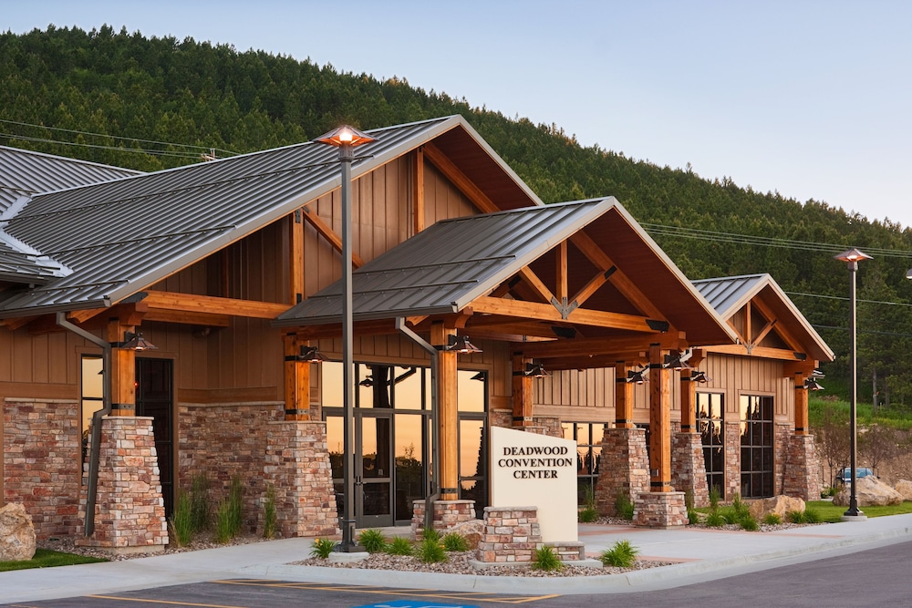 The Lodge At Deadwood Gaming Resort 2/69