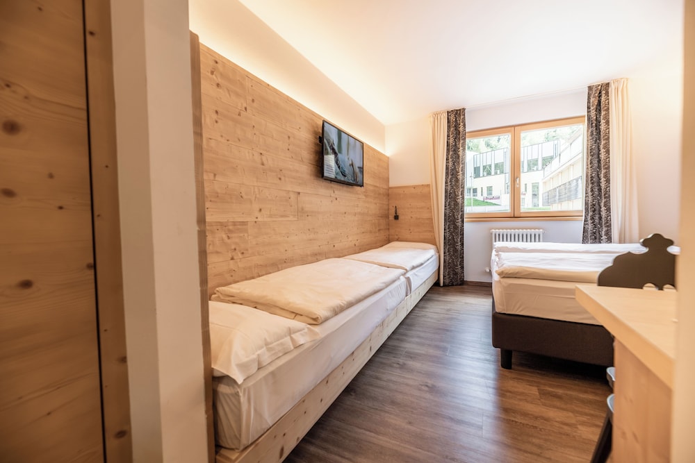 Hotel Sporting Ravelli 18/56