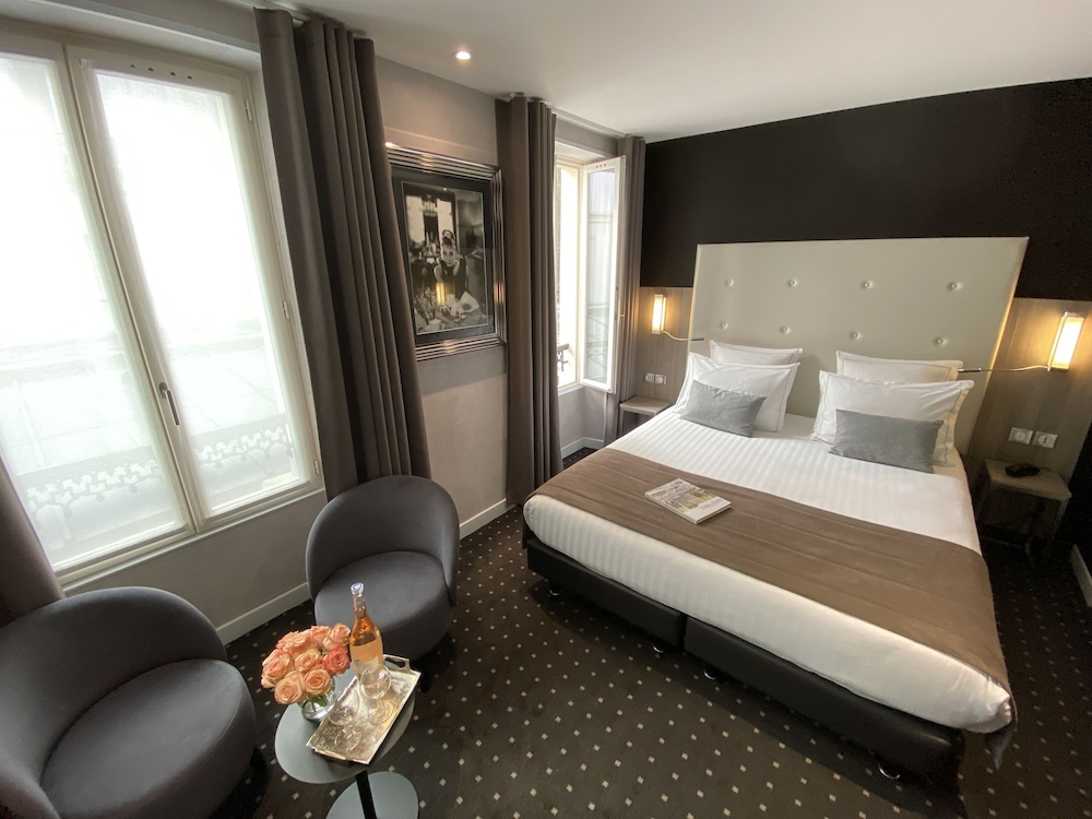 Hotel de la Paix Tour Eiffel 14/63