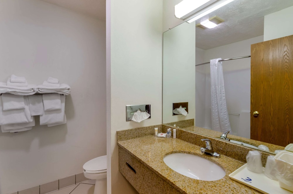 Comfort Inn Atkins 16/37
