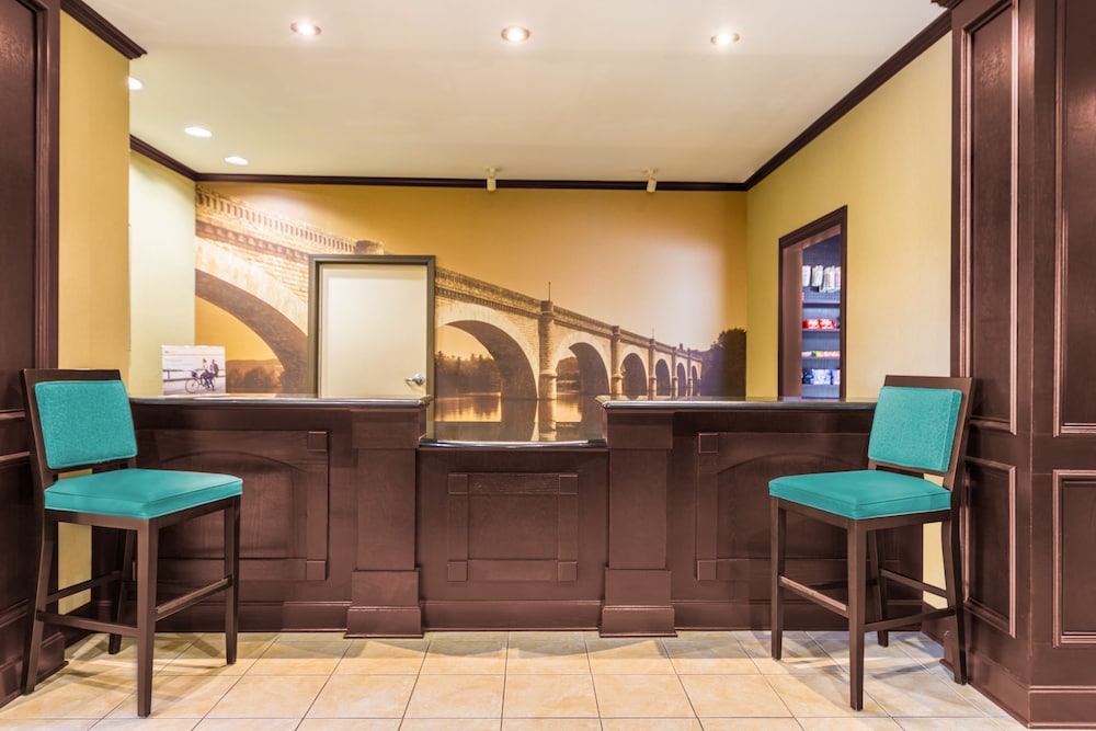 Staybridge Suites Kansas City-Independence 5/63
