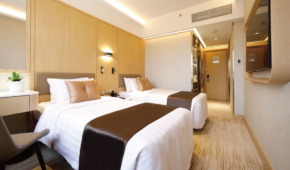 Harbor, Twin Beds, Park View, Club Floor