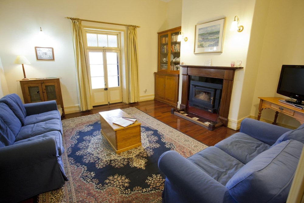 Robe House B&B 23/33