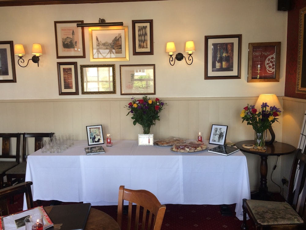 The Wheatsheaf Inn 21/38