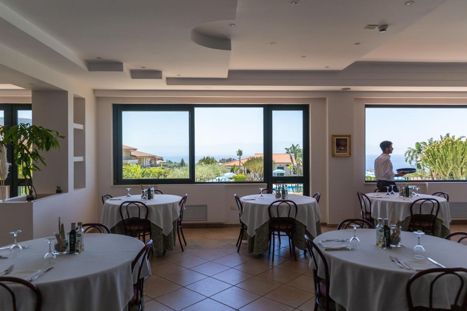 Hotel Residence Il Gattopardo 42/61