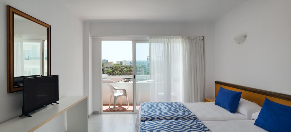 Hotel Foners - Adults Only 12/69