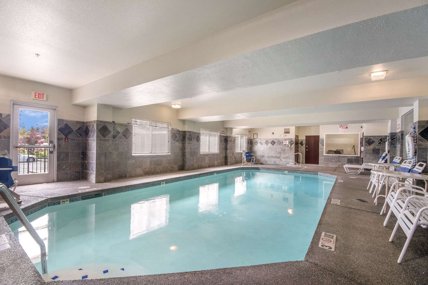 Quality Inn Gresham, OR 20/33