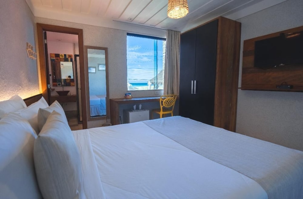 Pier Beach Hotel 22/68