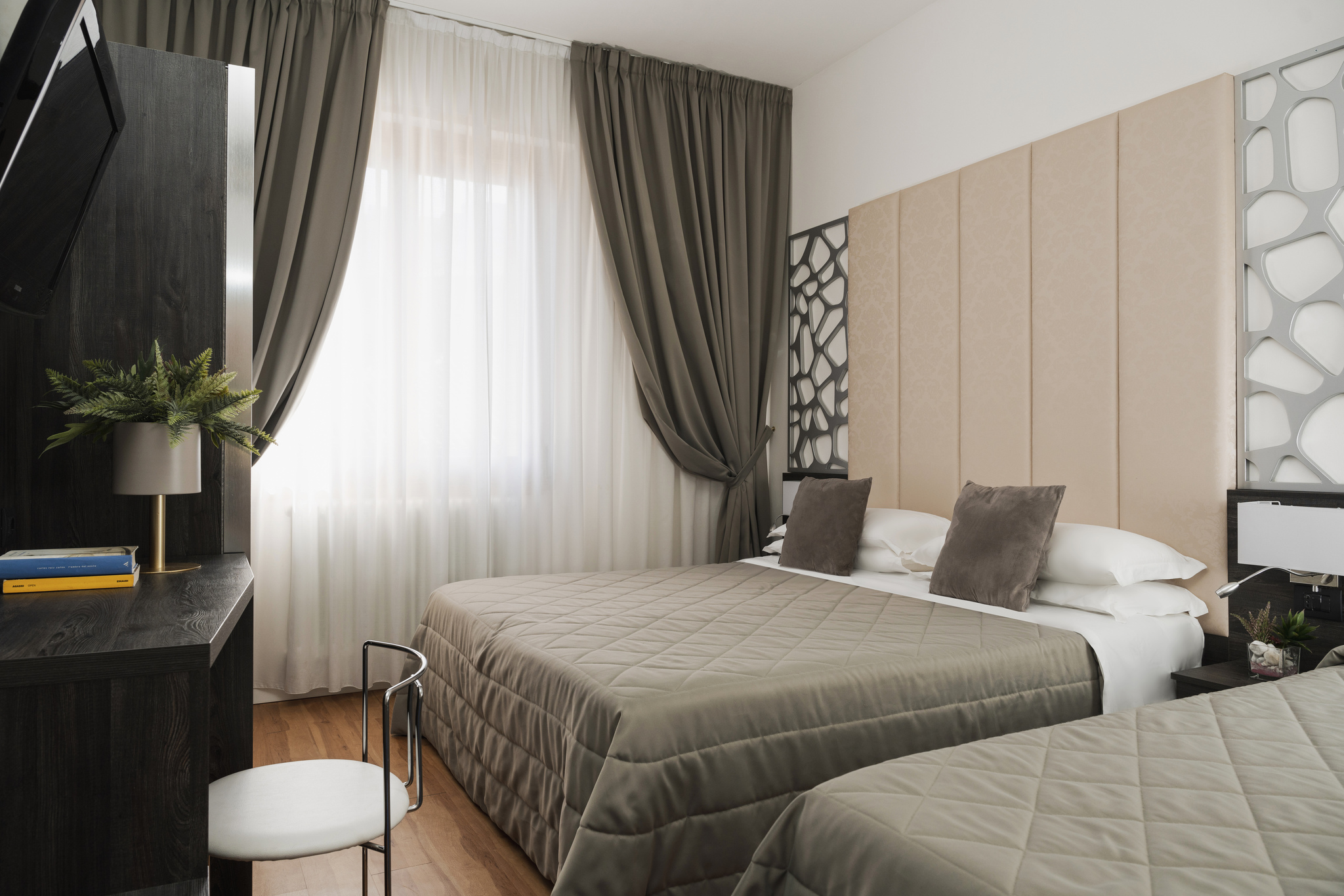 غرفة كلاسيكية ثلاثية، Hotel Re Enzo 2/5