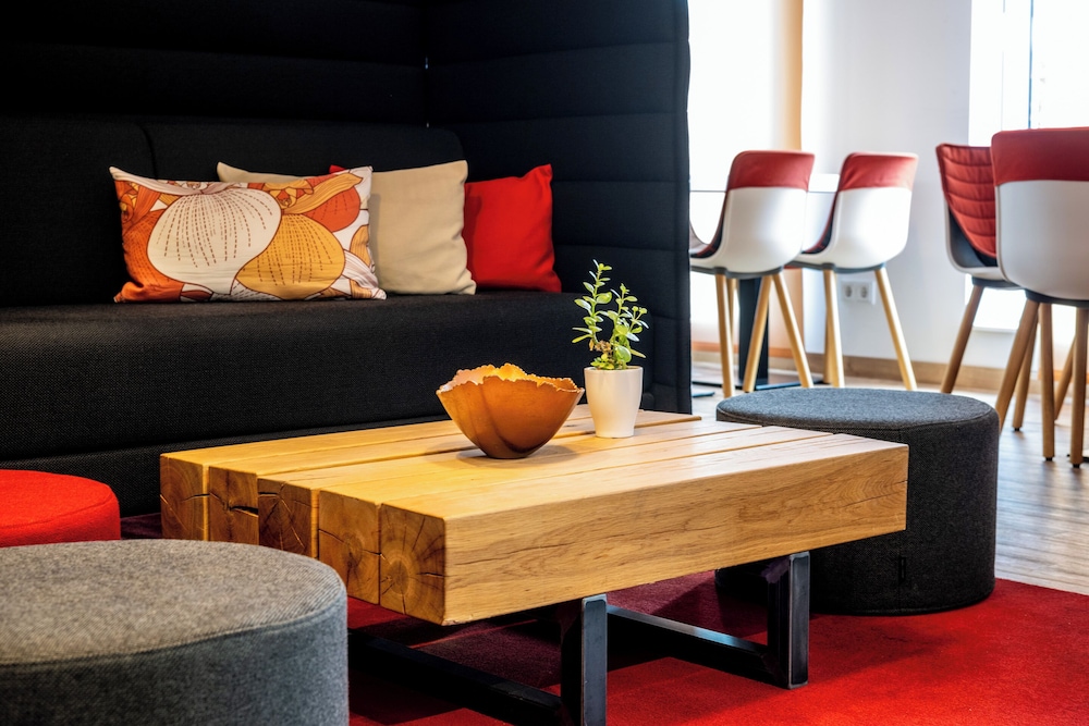 SERWAYS HOTEL WEISKIRCHEN 40/58