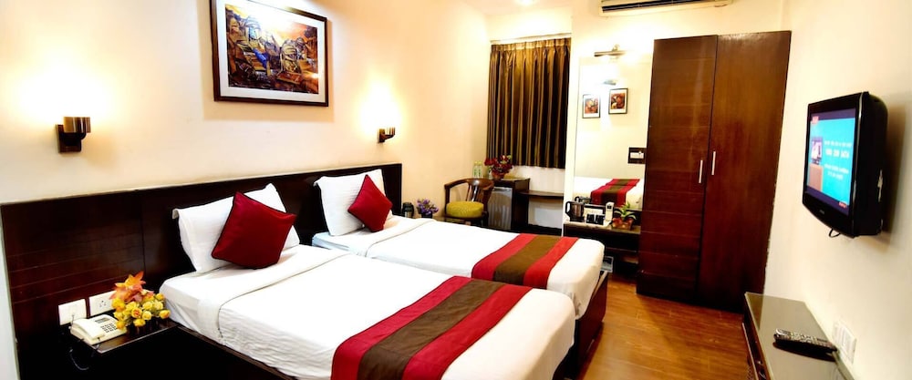 Crystal Inn Hotel 17/50