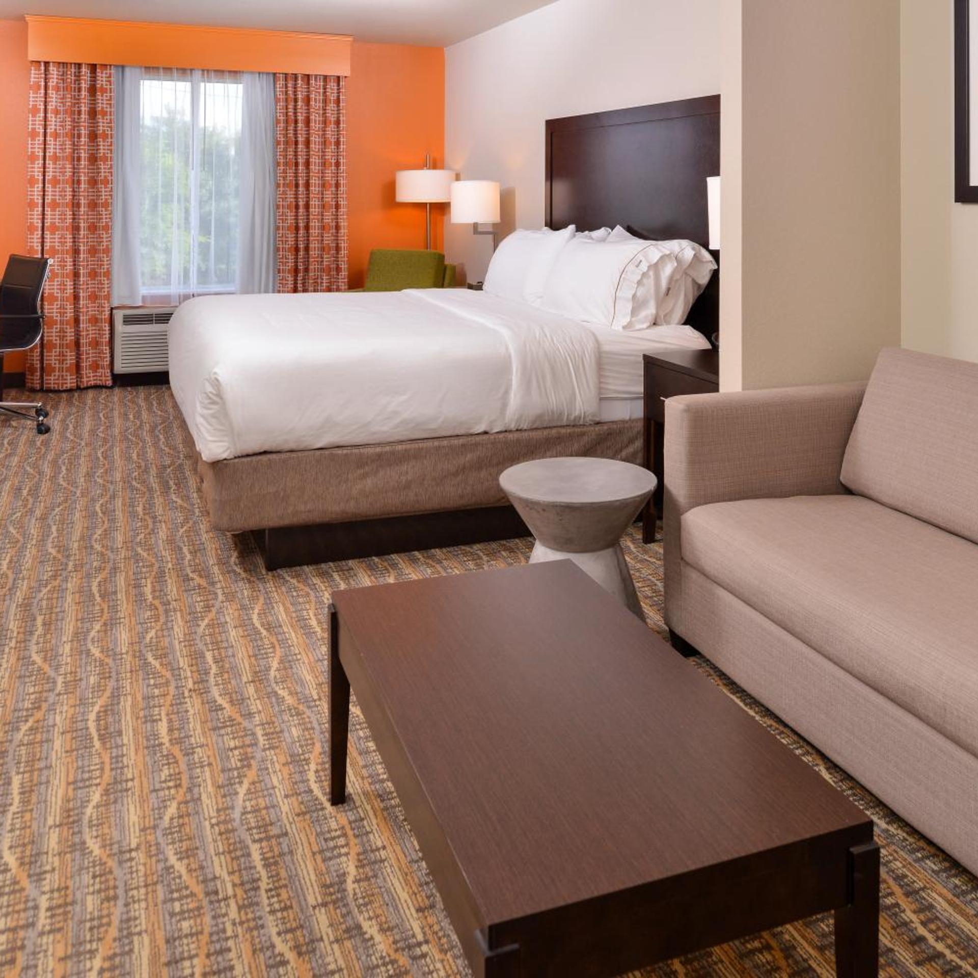 جناح تنفيذي مع أريكة، Holiday Inn Express & Suites Houston Nw - Tomball Area 3/8