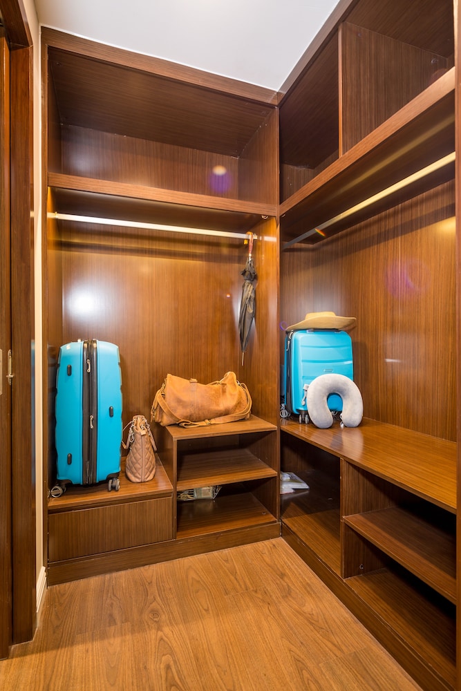 Altara Suites Da Nang 23/50