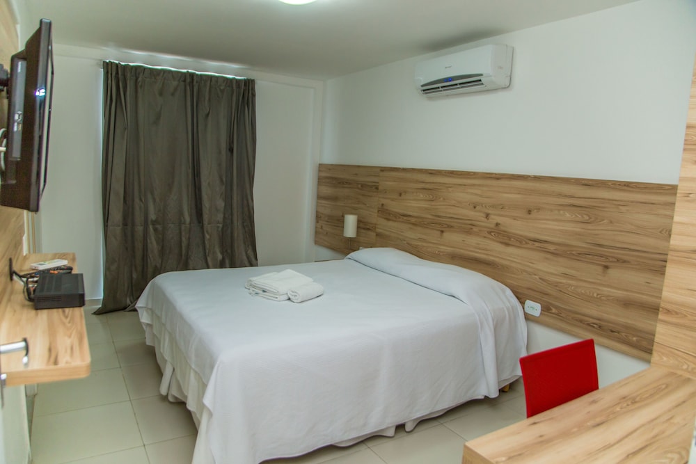 Refugio Hotel 25/63