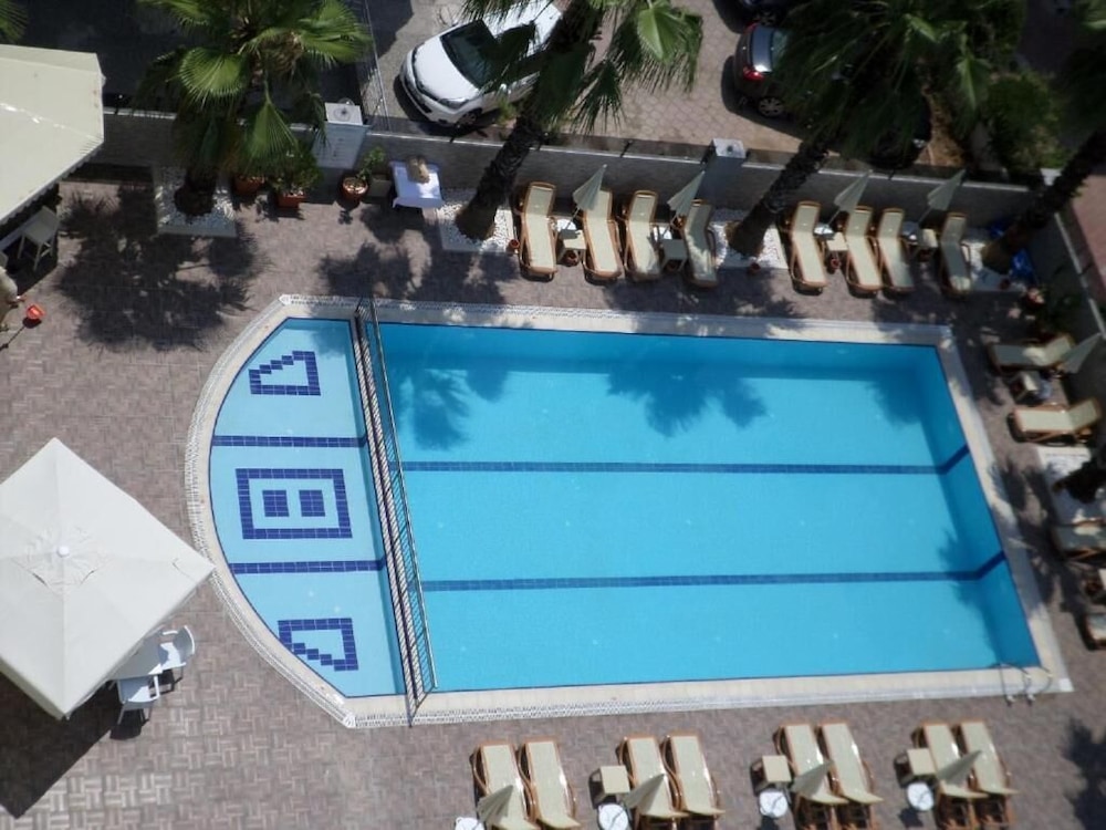 City Live Hotel 54/82