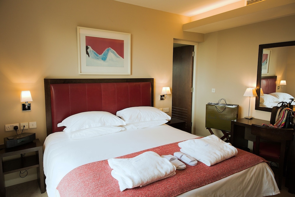 Harts Hotel 12/50