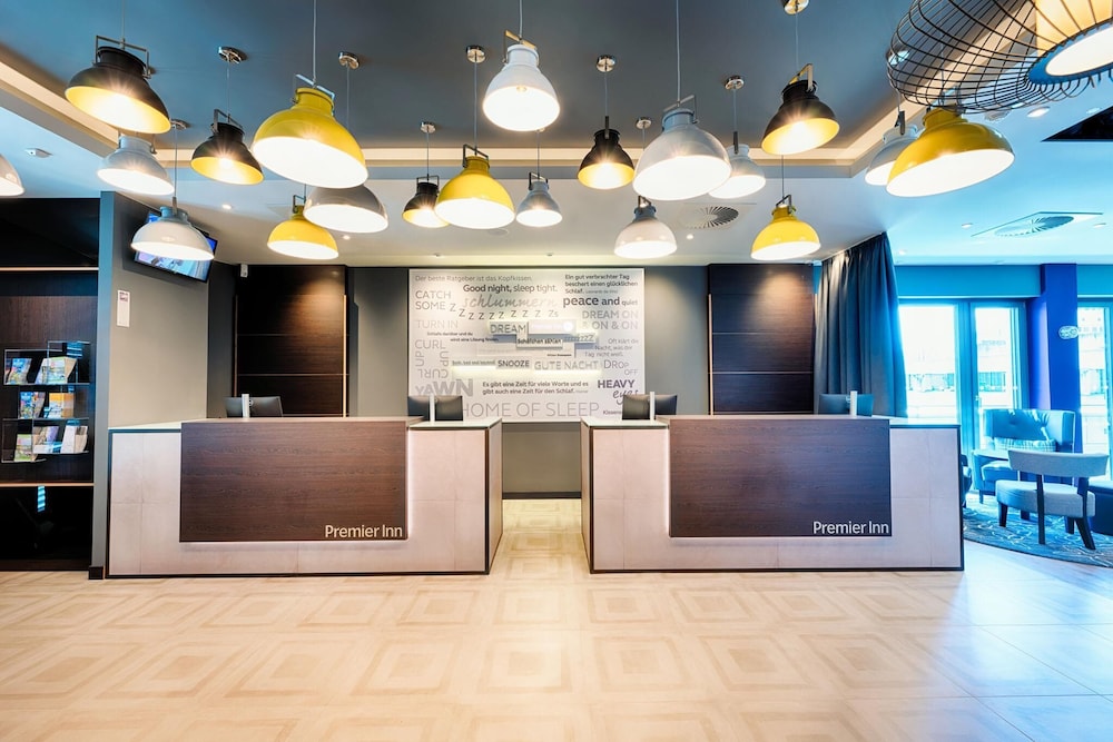Premier Inn Dresden City Prager Strasse 6/49