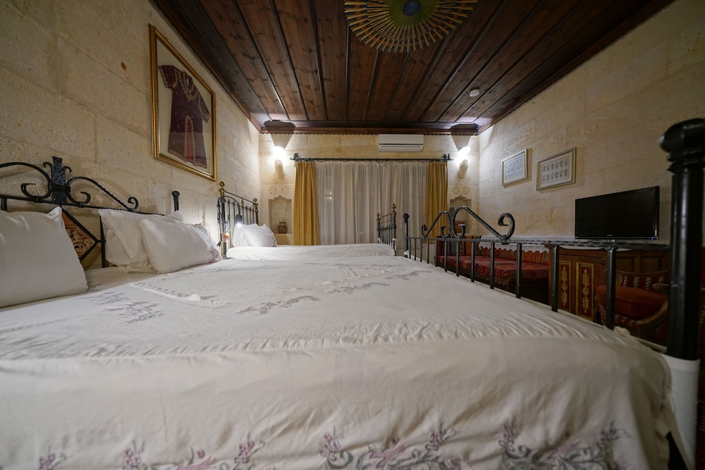 Selcuklu Evi Cave Hotel - Special Class 13/50