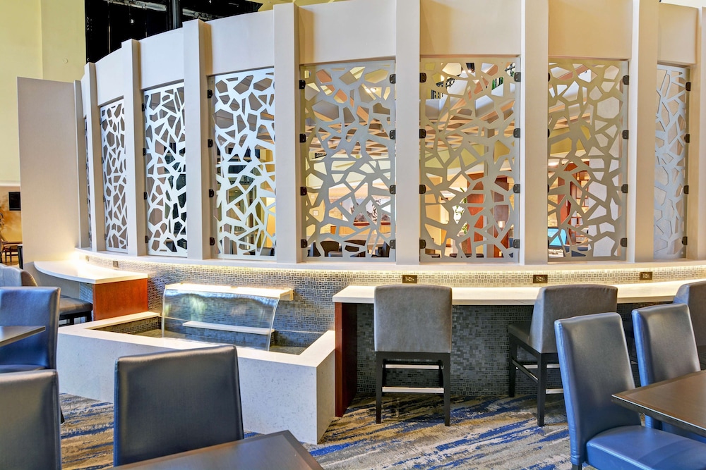Embassy Suites Valencia 41/58