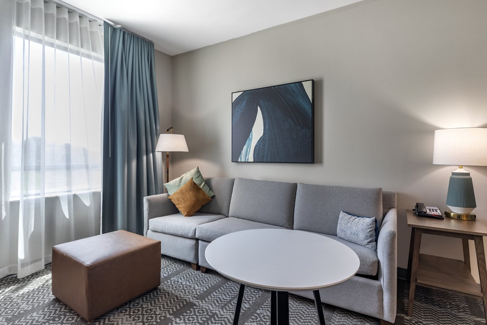 Staybridge Suites Dallas - Grand Prairie 30/70