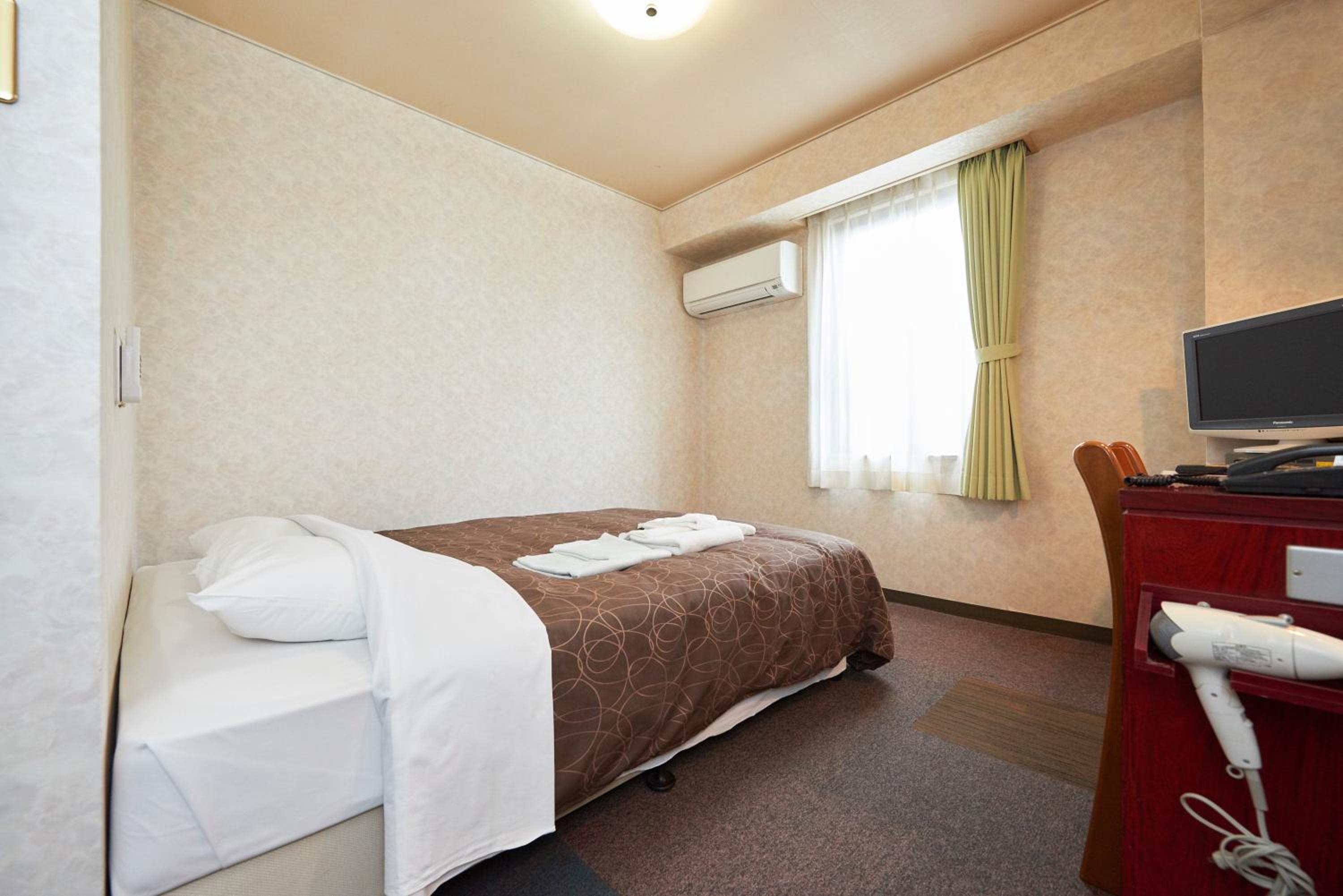 STANDARD, DOUBLE BED