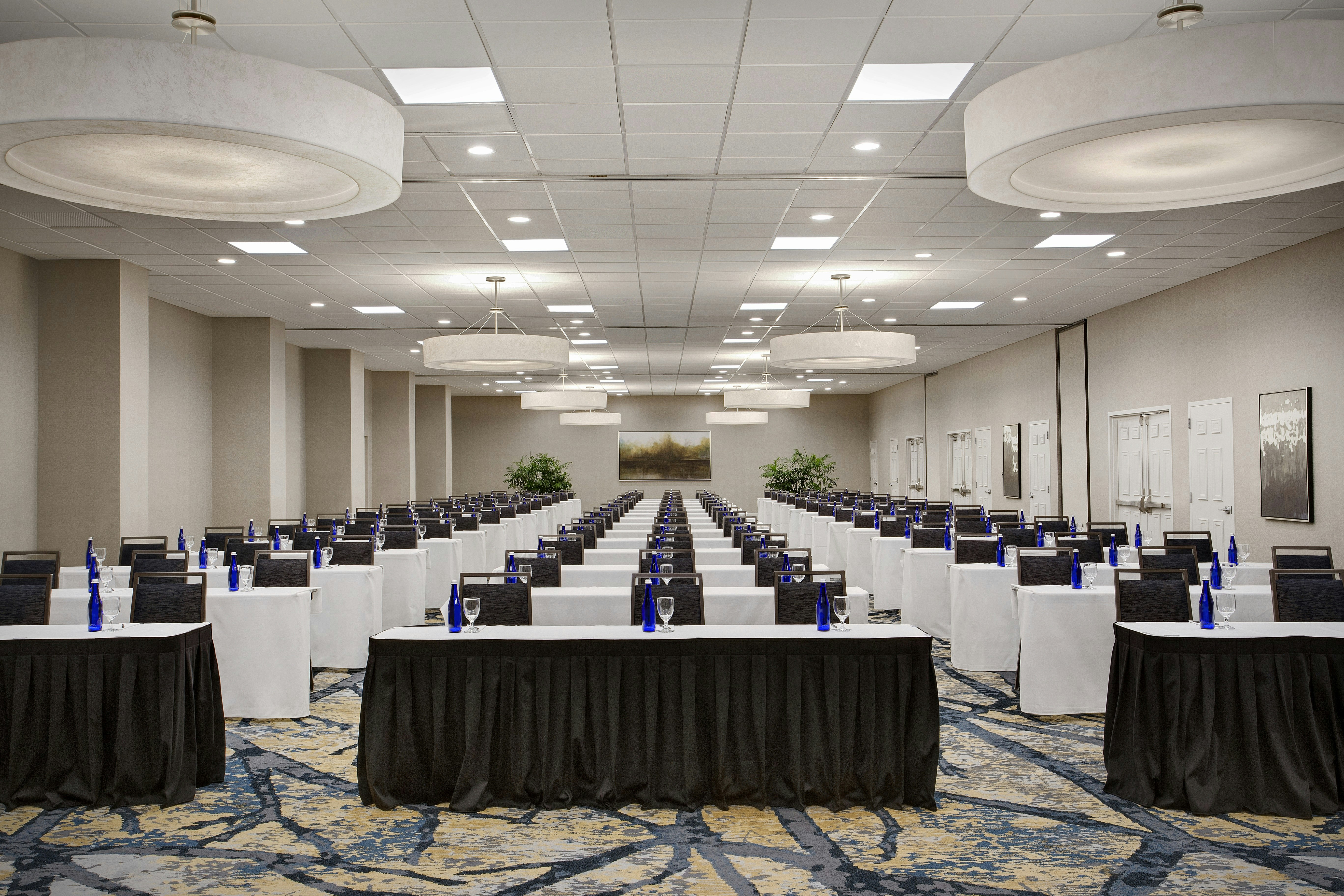 Embassy Suites by Hilton Orlando International Drive Convention Center 40/49