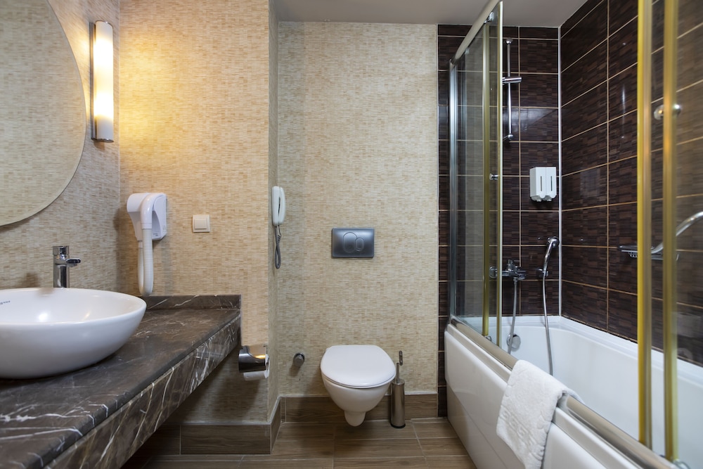 Standard, 1 Double and 1 Single Bed, Murphy Bed, Land View، Orange County Alanya 9/10