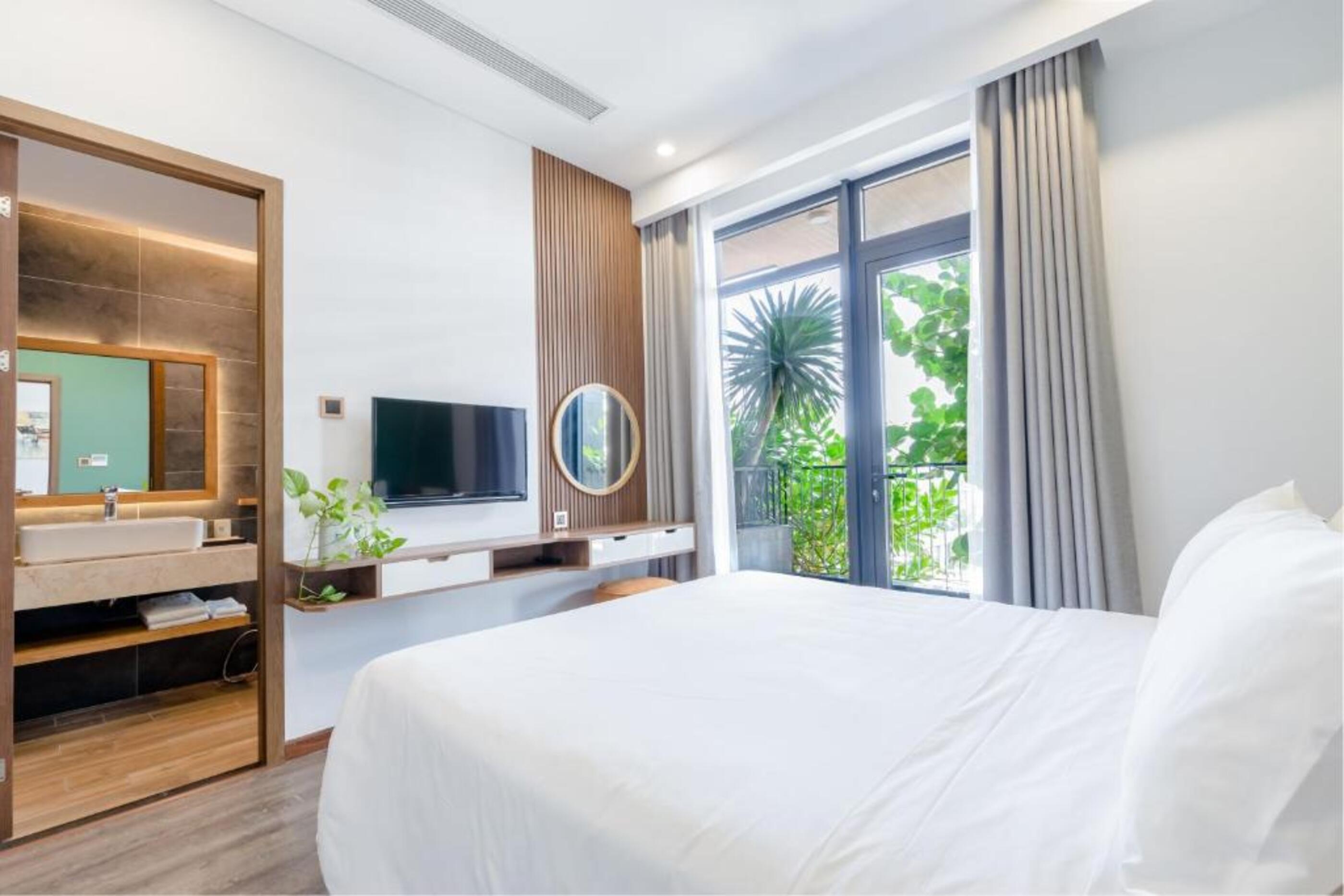 2 Bedrooms, Premier, Apartment, City View, Balcony