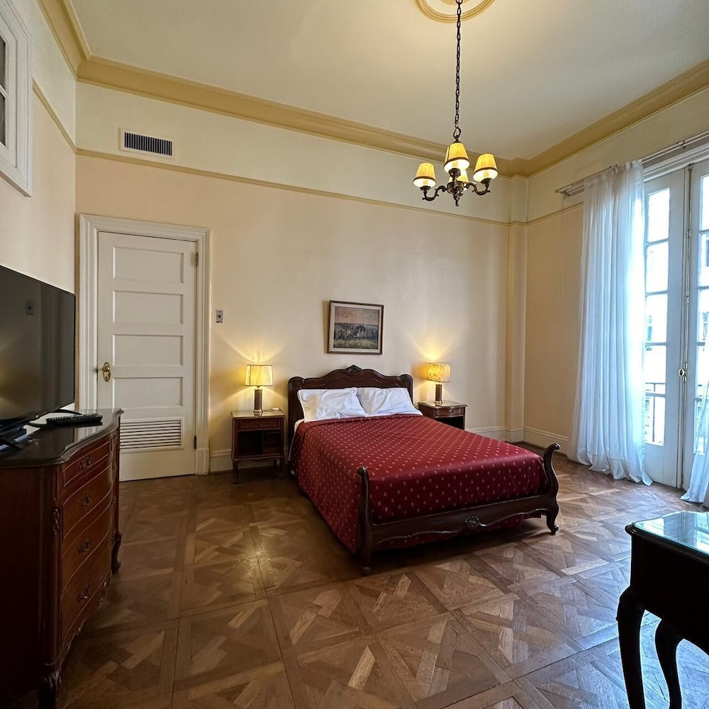Gran Hotel Bolivar 12/50