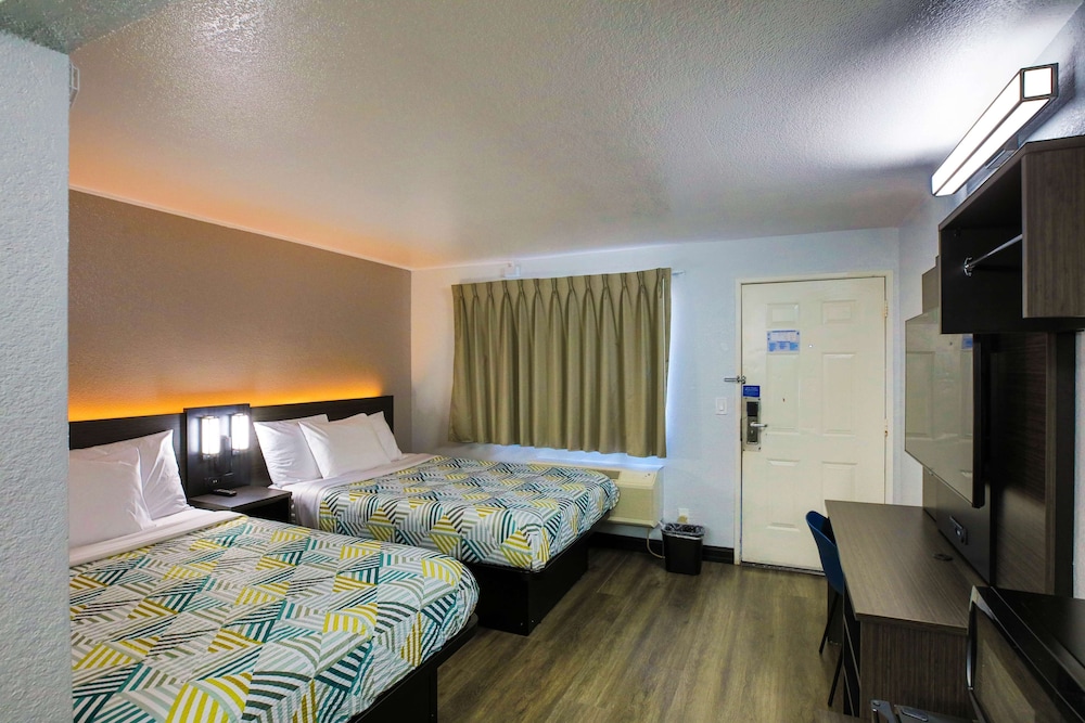 Motel6 Sacramento, CA - Old Sacramento North 28/57