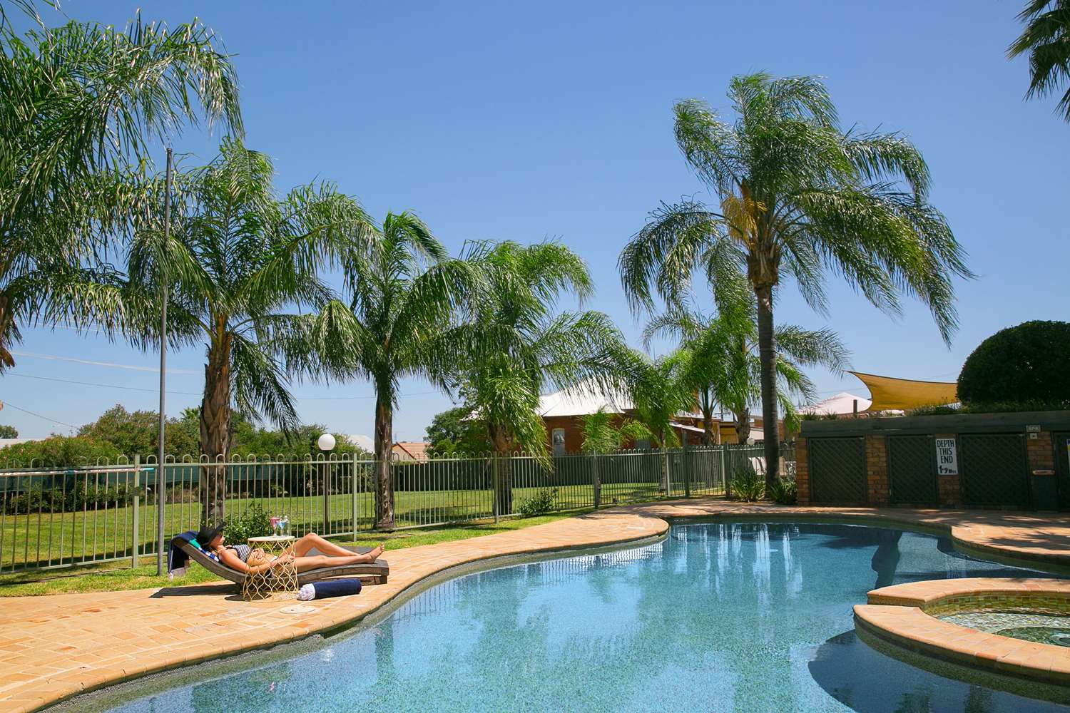 Best Western Sanctuary Inn 54/54
