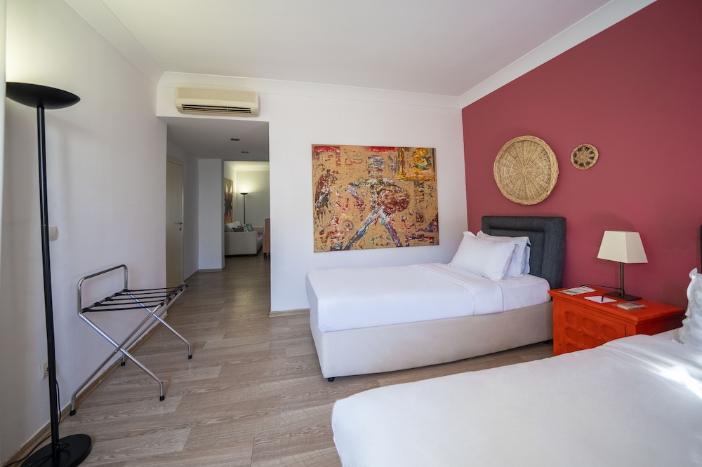Casa dell Arte Hotel of Arts and Leisure 10/55