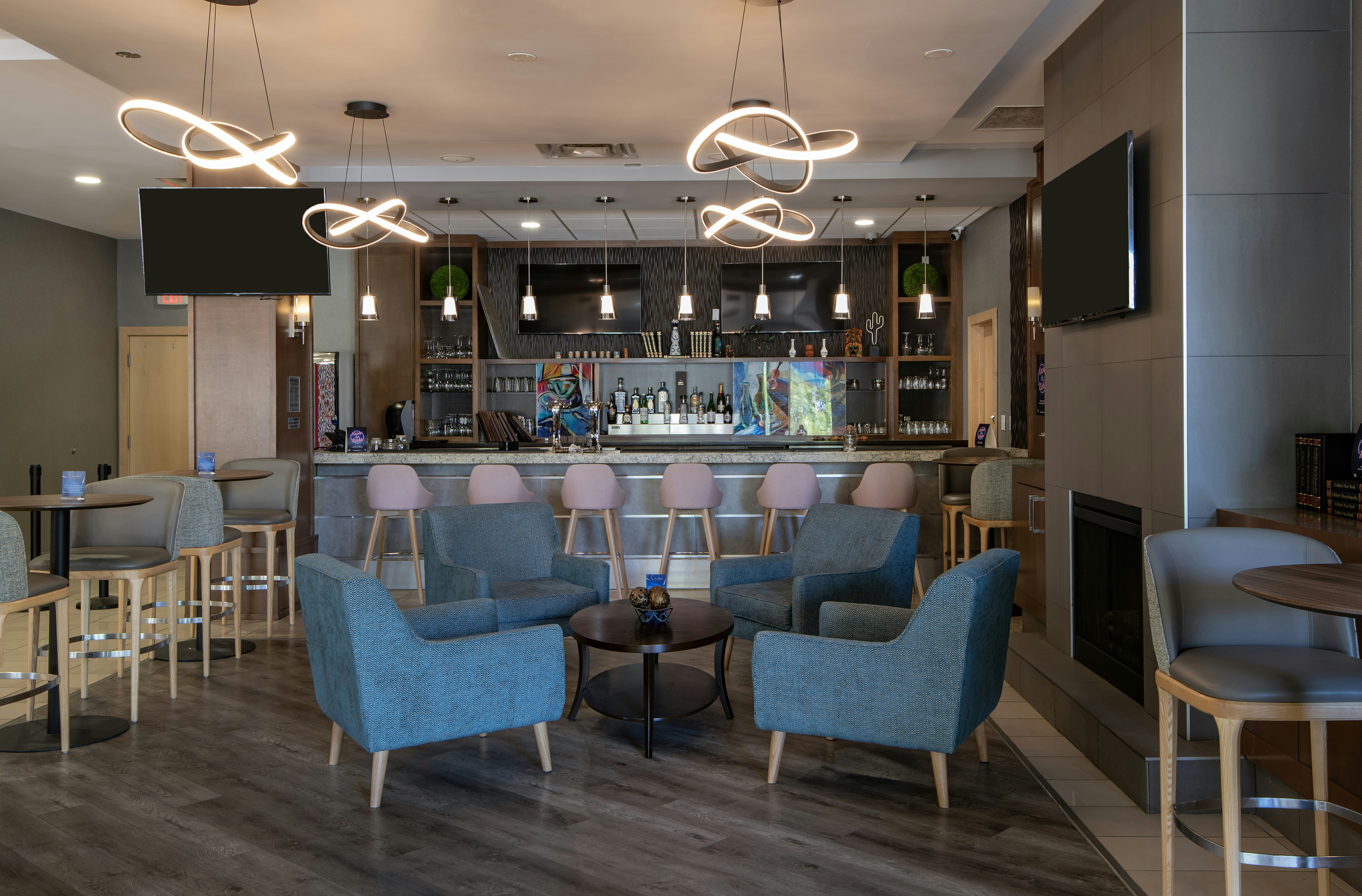 Doubletree By Hilton Kamloops 16/43