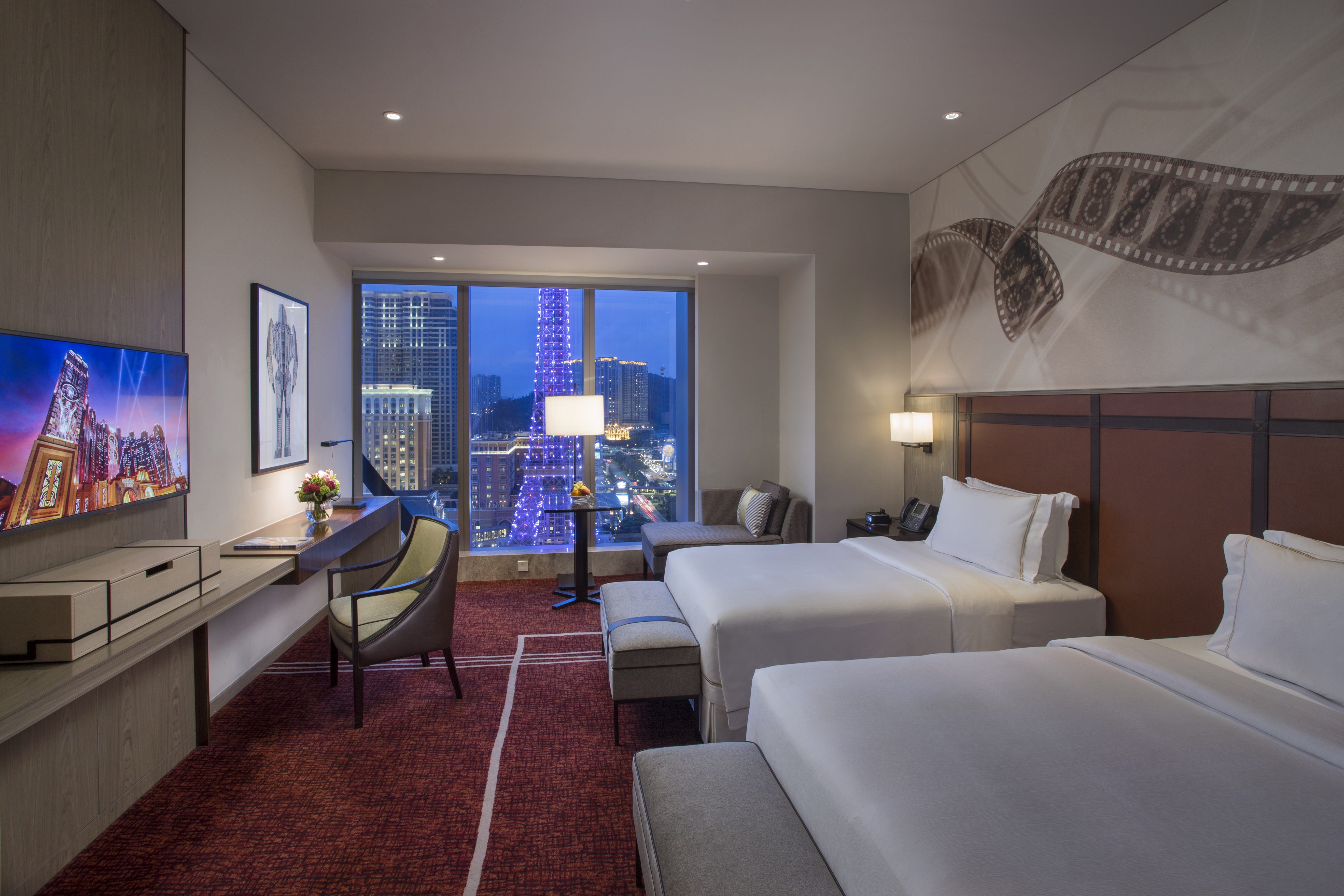 Celebrity Premium Vista Twin Room