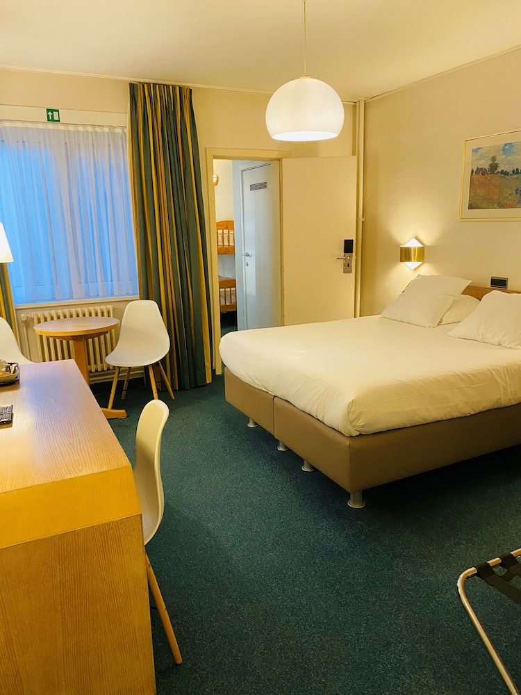 Hotel Prado 19/68