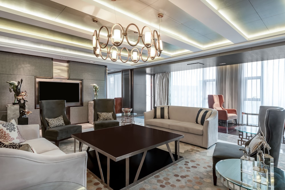Crowne Plaza CHENGDU WEST 65/81