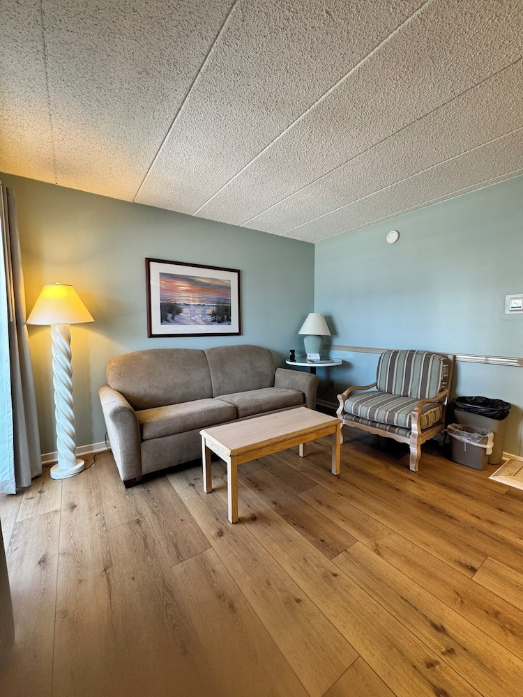 Wild Dunes Inn 21/27