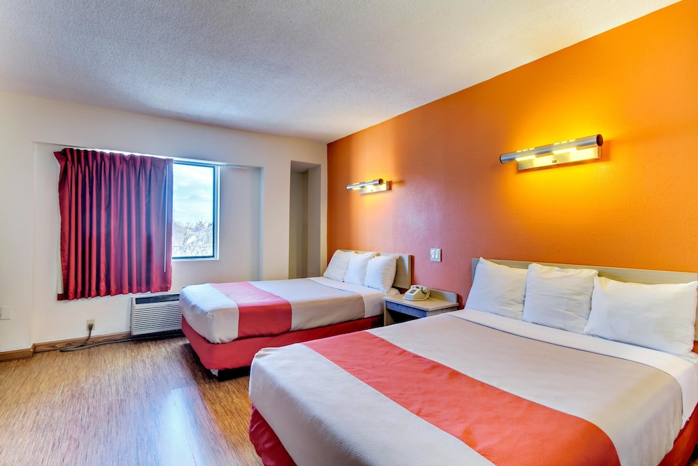 Motel6 Washington, DC 23/66