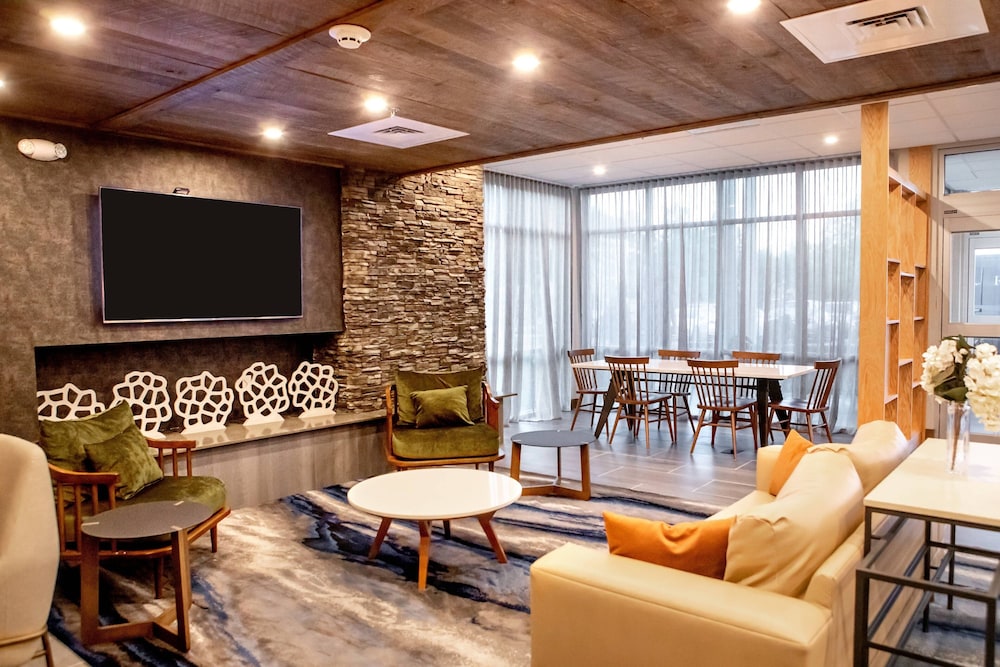 Fairfield Inn & Suites By Marriott Richmond Airport 35/48