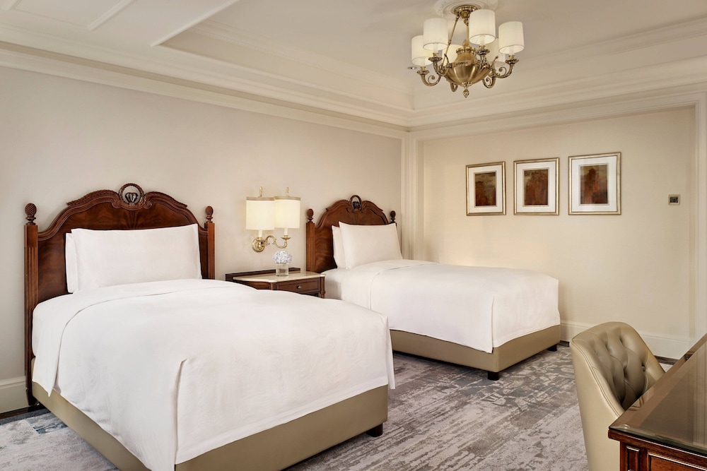THE RITZ-CARLTON GUANGZHOU 11/57