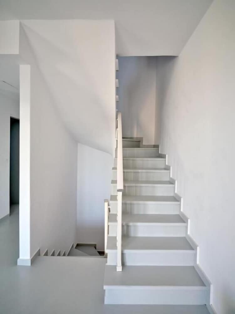 Empire Luxury Villas 16/48