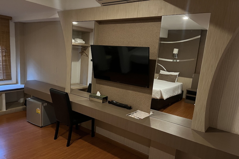 Delio Boutique Hotel 52/62