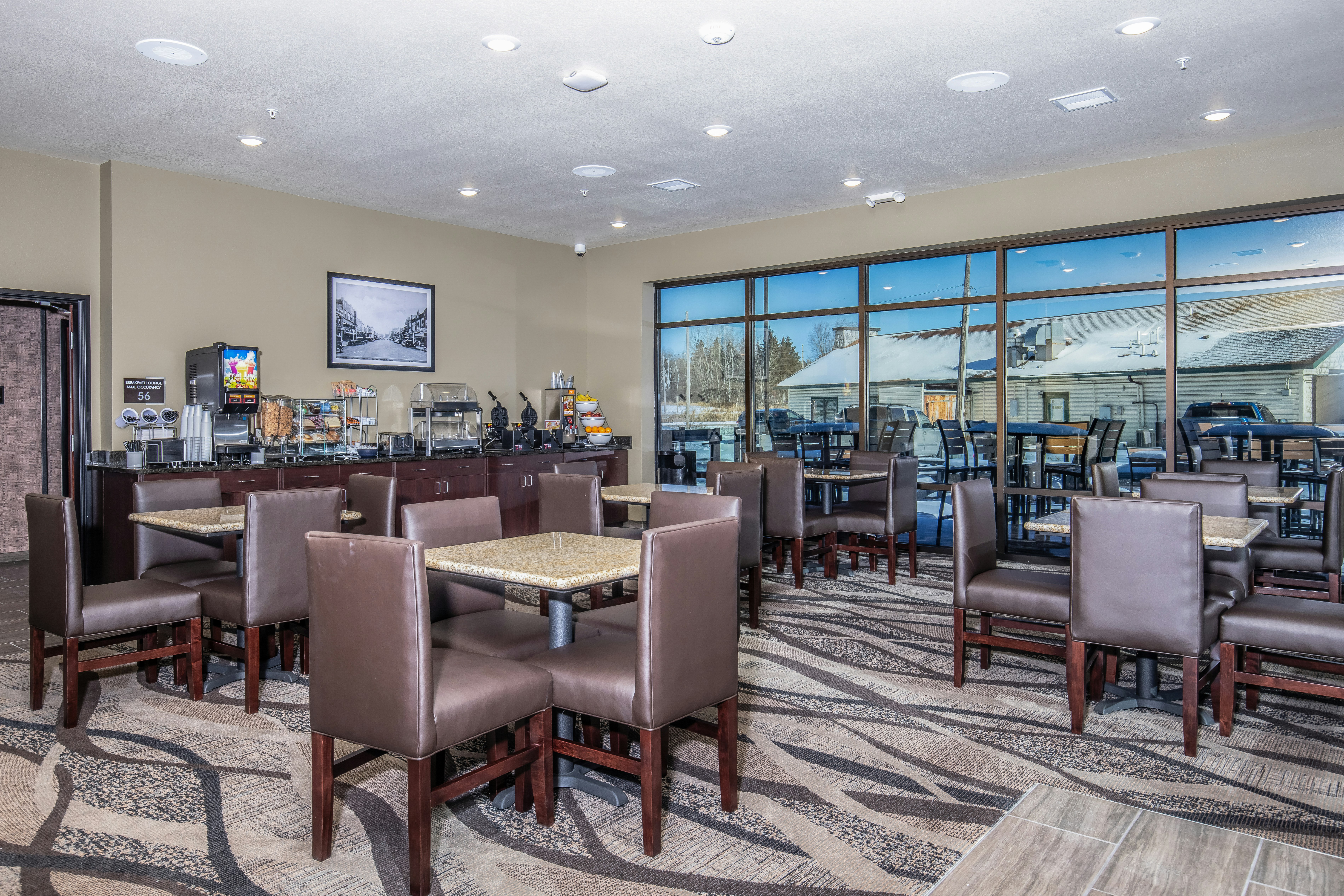 Cobblestone Hotel & Suites - Rhinelander 35/50