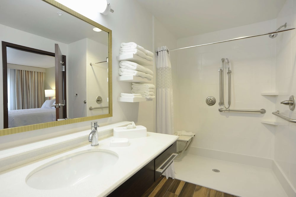 Hampton Inn Suites Ponca City Ok 18/43