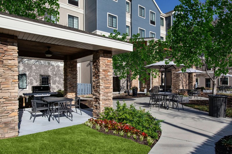 Staybridge Suites Omaha 80th And Dodge 76/81