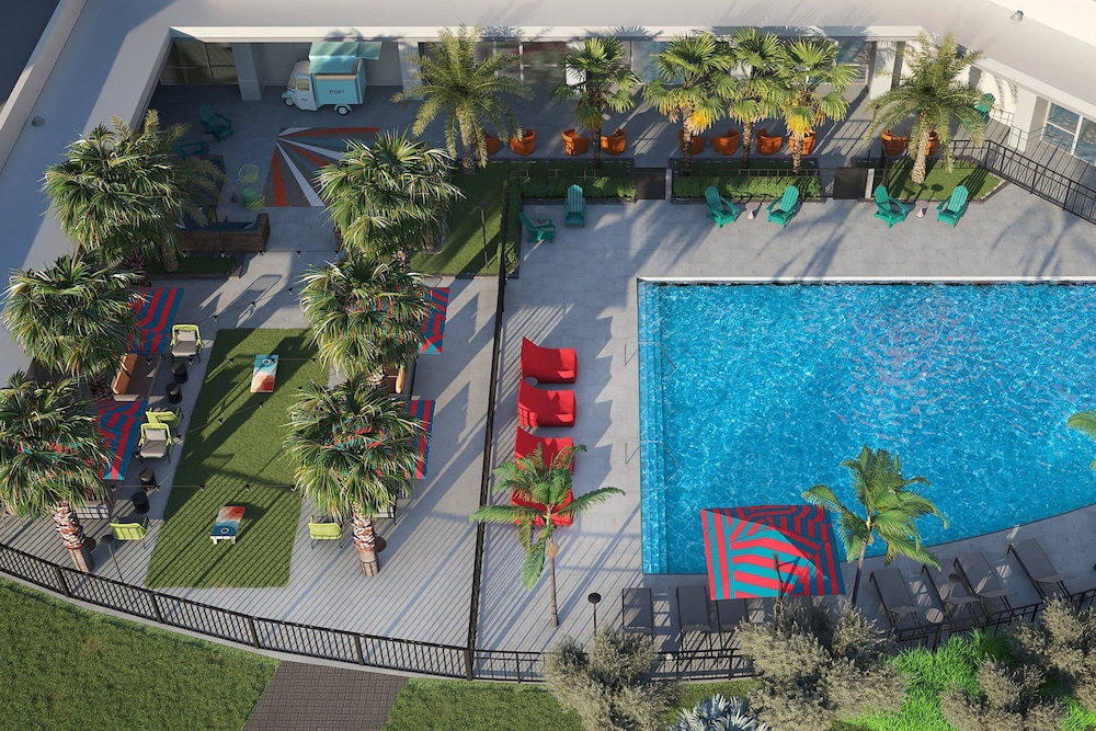 Aloft Orlando Lake Nona 40/49