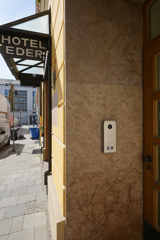 Hotel Eder 34/42