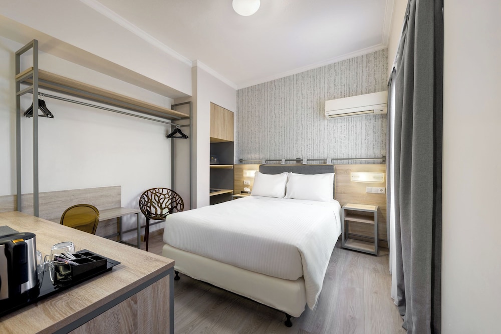 Pan Hotel 28/54