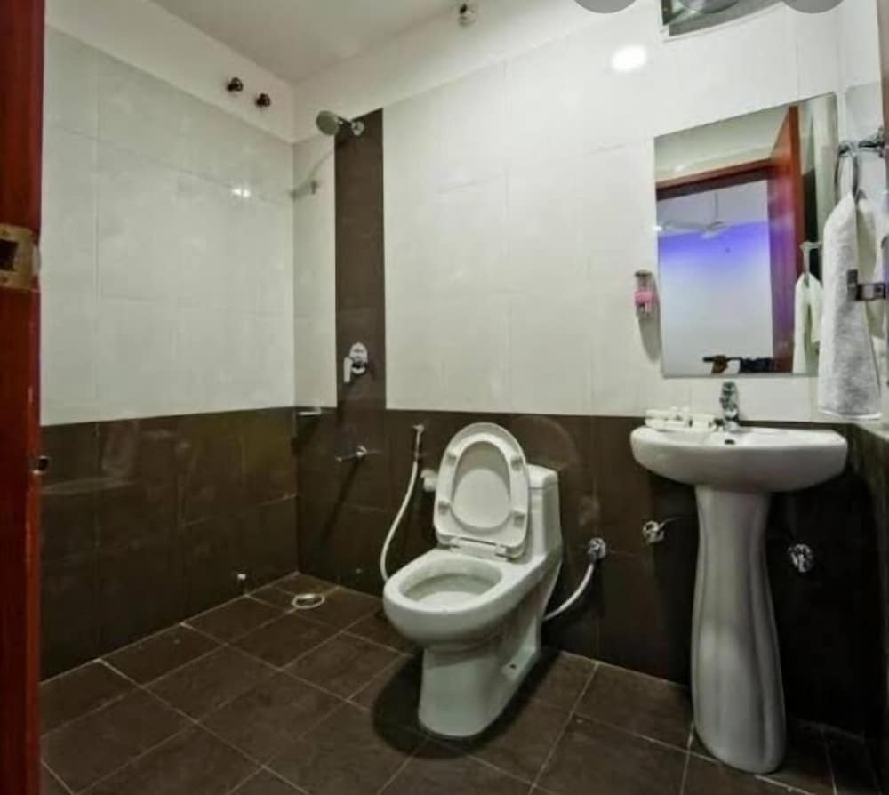 Hotel Durga Silver Line 22/24